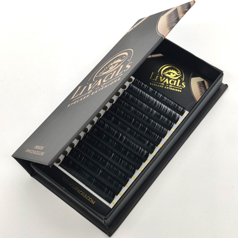 Extensions soie courbure C 0.15mm, pose professionnelle Livacils